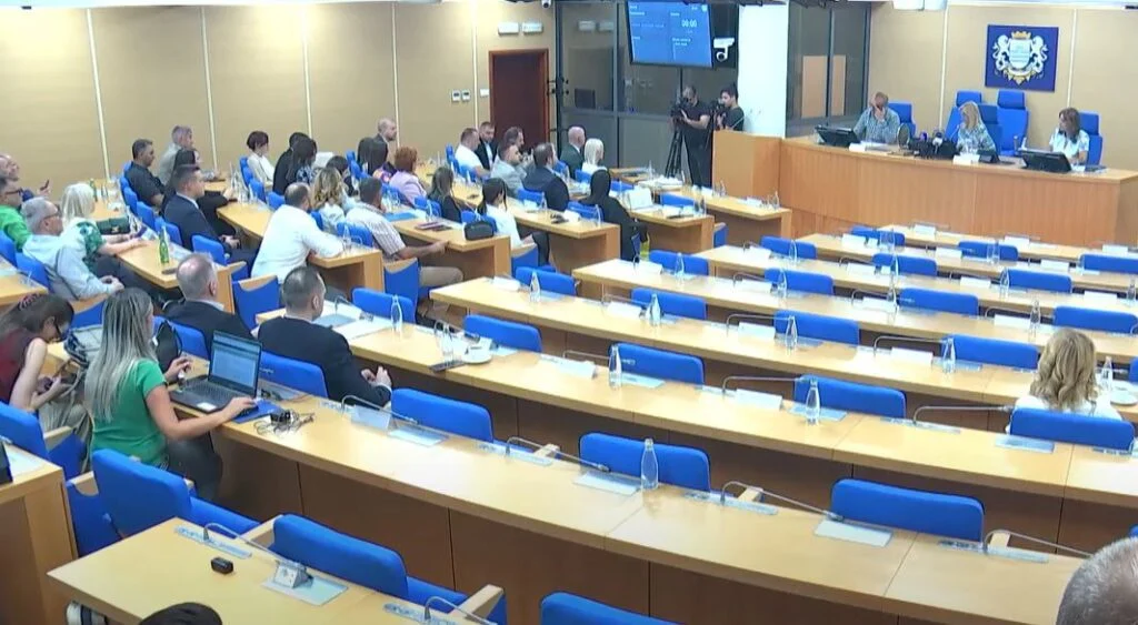 Usvojen Program uređenja prostora Glavnog grada za 2025, Bojović direktor preduzeća „Tržnice i pijace“