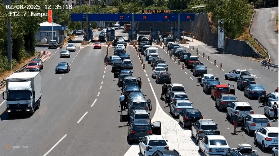 Gužve na Sozini, formirane ogromne kolone