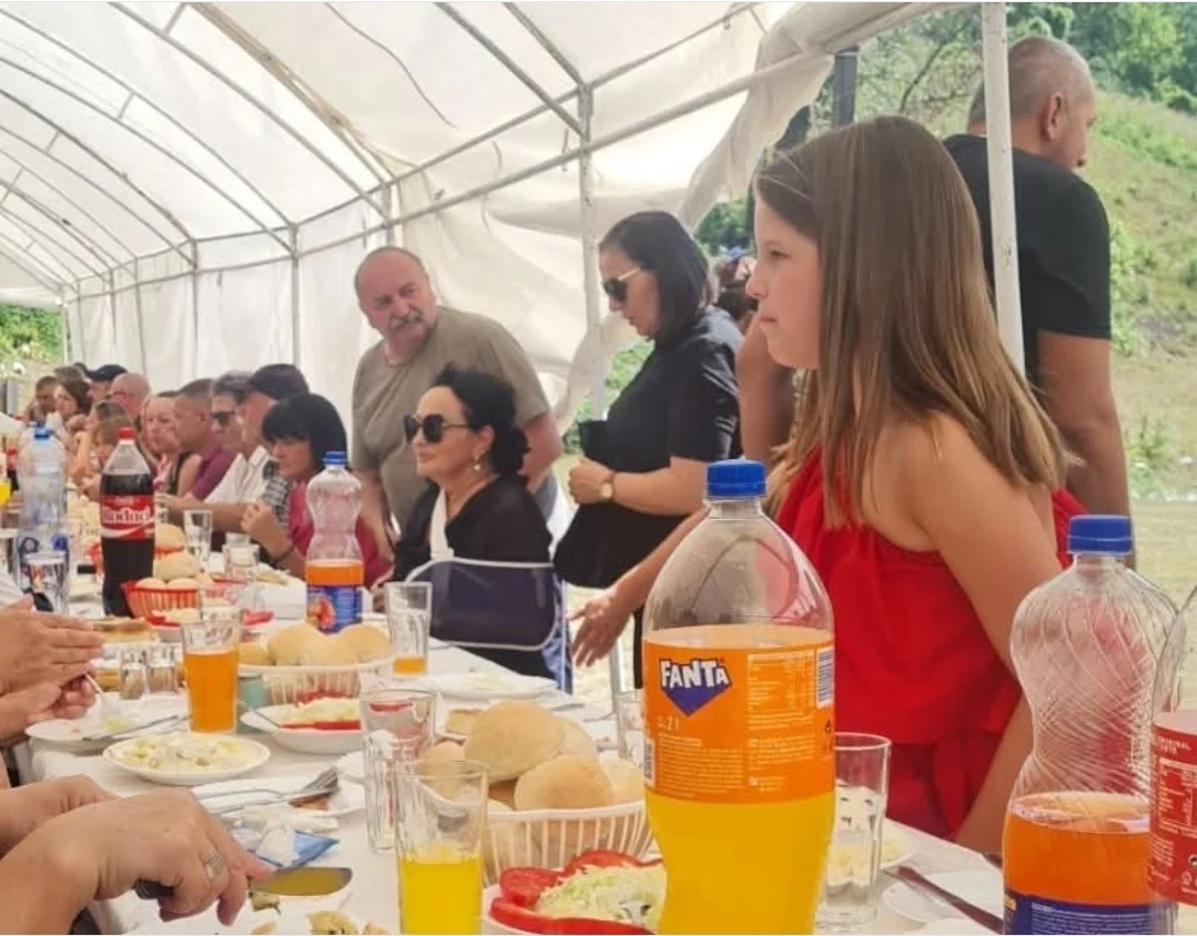 Mitropolit Joanikije služio u Gornjem Lipovu, prisustvovala Vesna Medenica