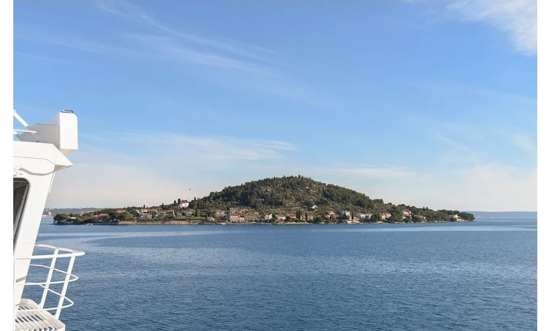 Stanovnici ostrva u Hrvatskoj otjerali turiste: "Za sobom ostavljaju nered i fekalije"