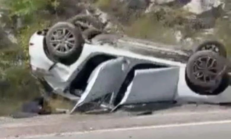Udes kod tunela Mekavac, prevrnulo se vozilo