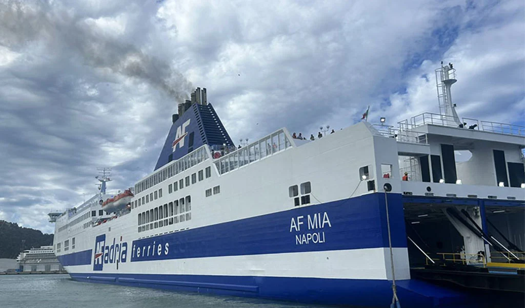 Brod Mia isplovio sa nove lokacije