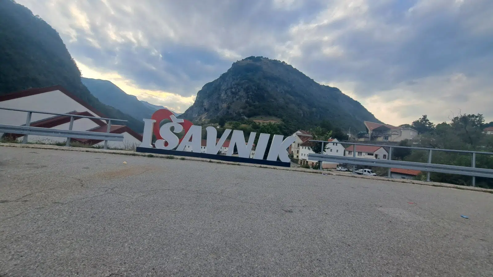 Šavnik: Nakon više decenija počinje gradnja stambene zgrade