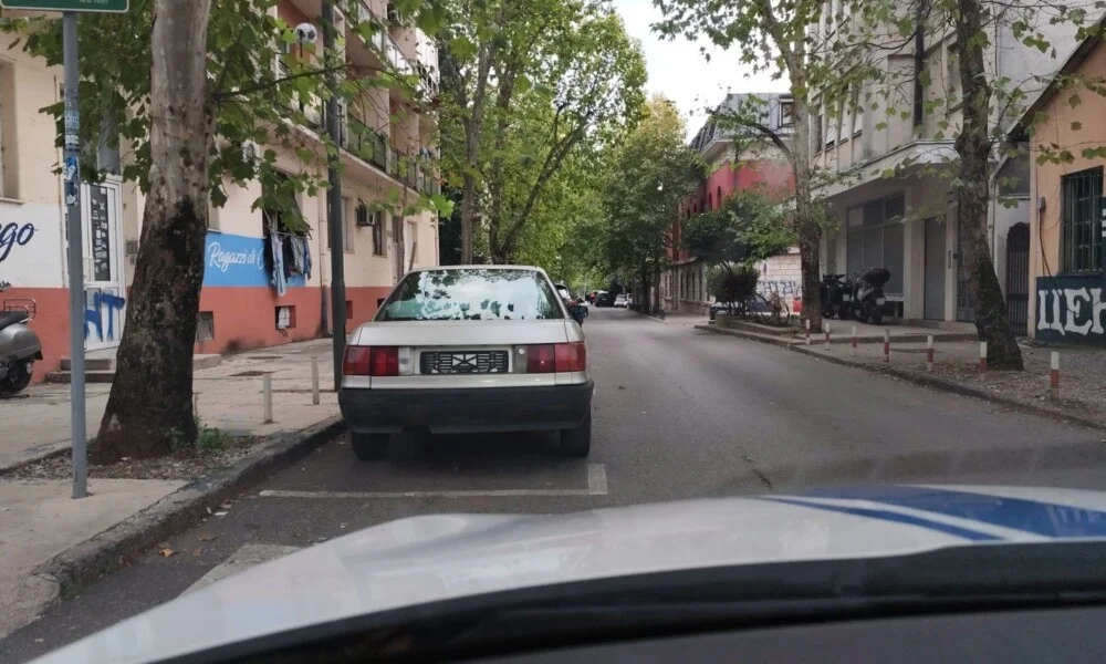 Dolijao vozač audija koji je preko mosta Union bridž vozio trotoarom u podne