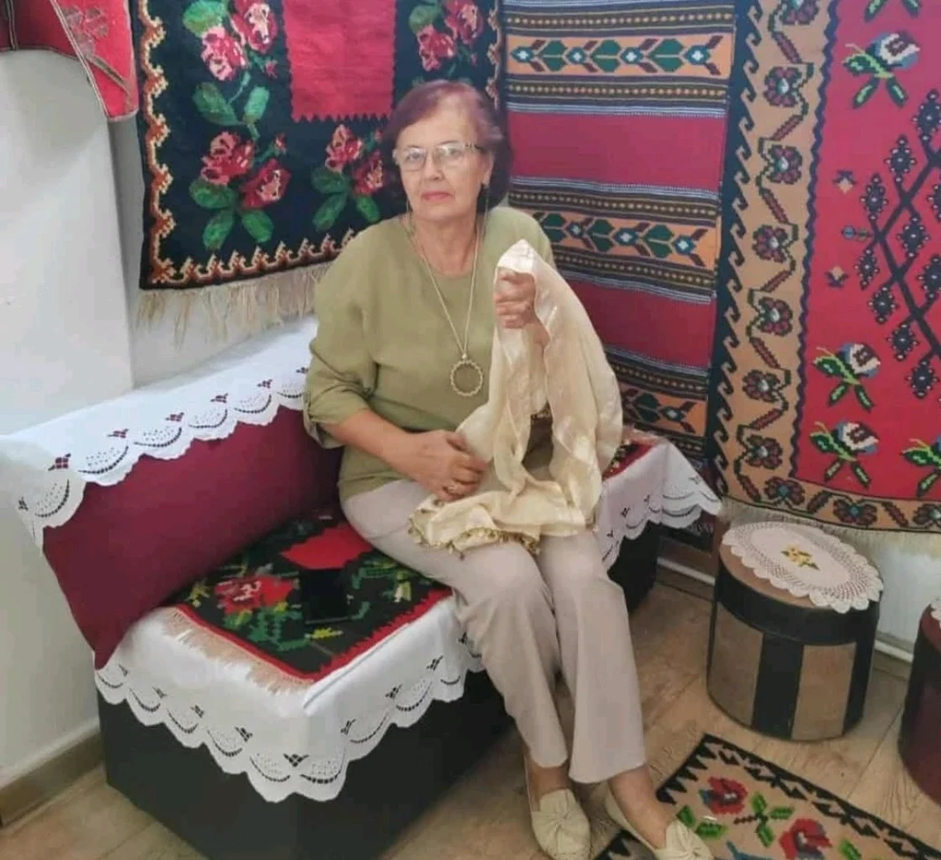Raza Nikšić – žena koja ćilimima tka tradiciju i ljubav