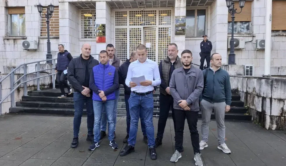Prevoznici traže od države 44 centa po litru goriva