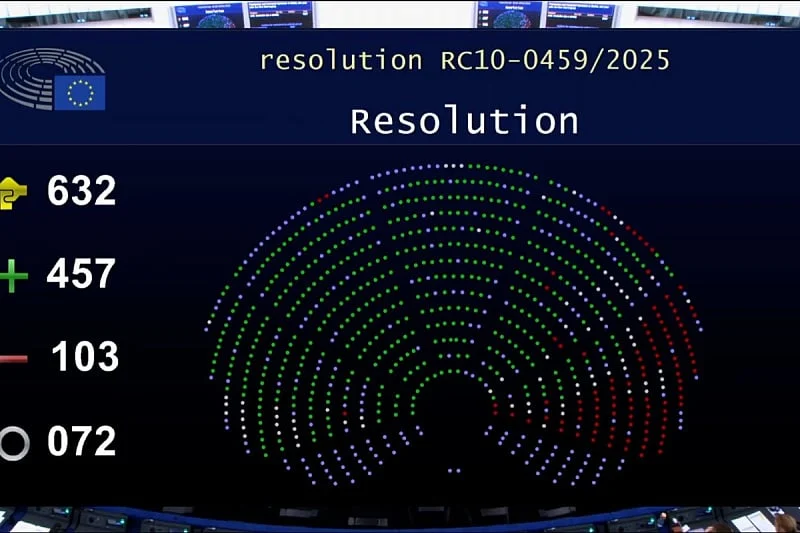Evropski parlament ogromnom većinom usvojio rezoluciju o Srbiji