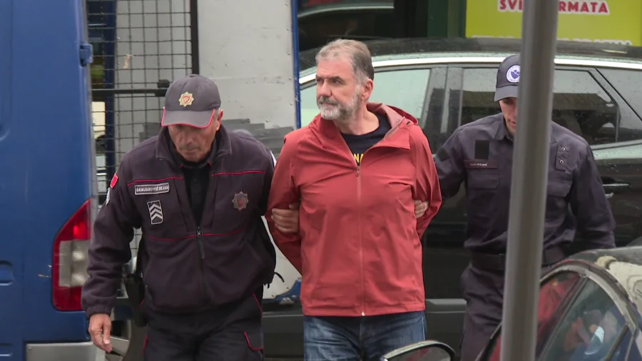 Ivanović oslobođen optužbi da je presjekao putanju vozilima koja su bila u pratnji Spajića i da je vrijeđao policajce