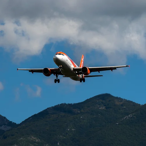 Airbus prizemljuje 6000 aviona