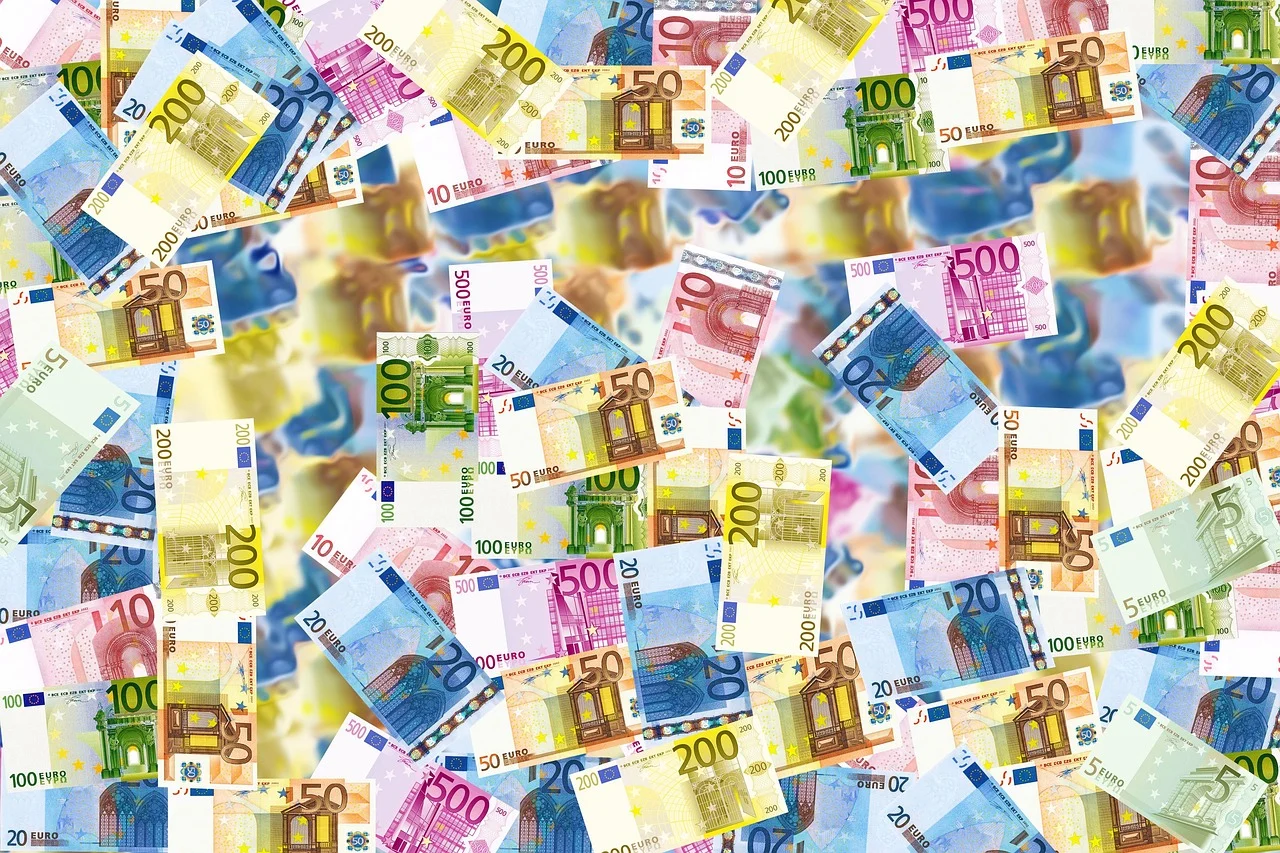 Tenderi lani dostigli skoro milijardu eura