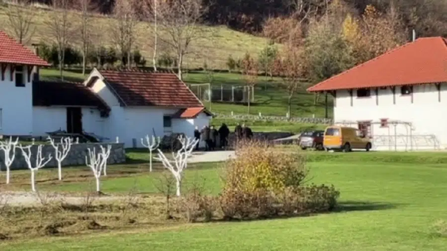 U manastiru Đurđevi stupovi nije pronađen spomenik Đurišiću, policija pretresa ostale prostorije