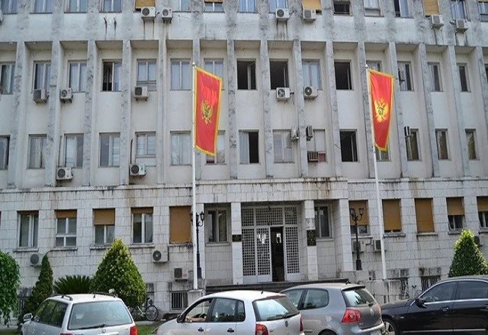 Prihodi države premašili 1,7 milijardi
