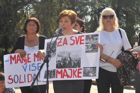 Majke traže uvećanje naknada na 336 i 480 eura