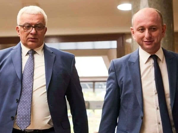 Odnos snaga unutar ZBCG: Kneževićev DNP jači od Mandićeve NSD