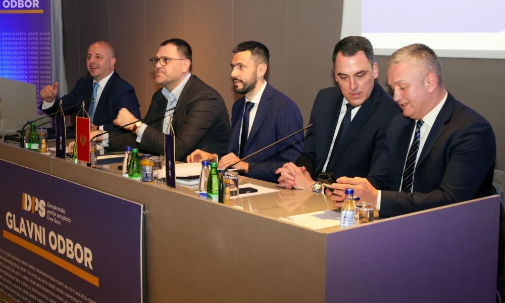 Glavni odbor DPS-a: Parlamentarna većina više ne postoji