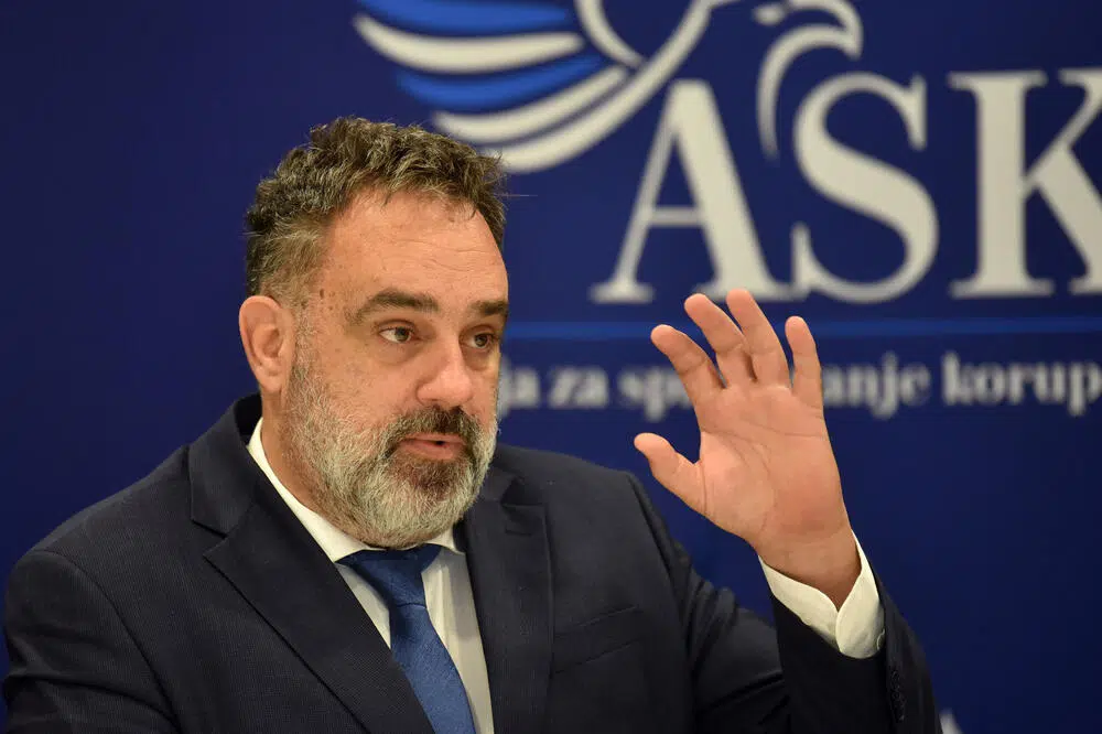 Oglasio se Drakić povodom presude Đukanoviću