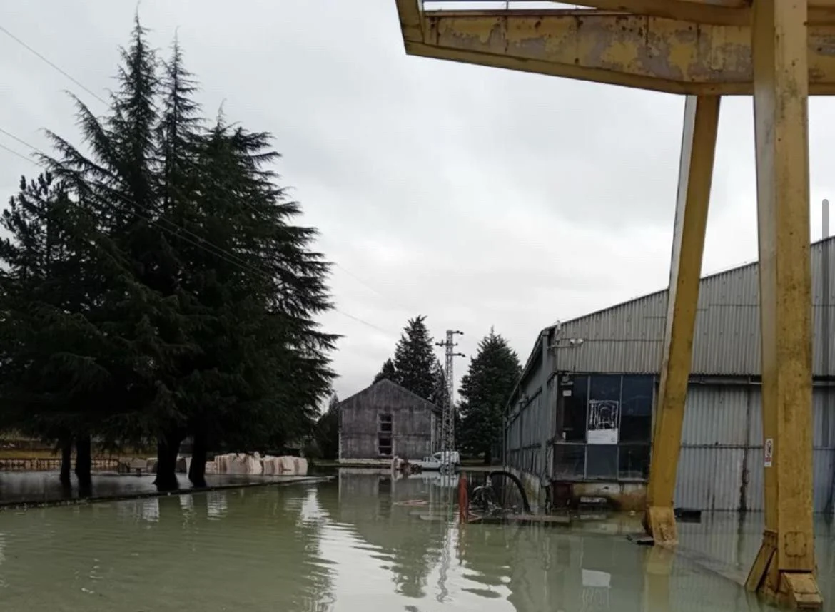 Nevrijeme poplavilo fabriku Maljat Stone u Danilovgradu