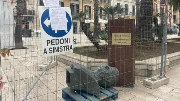 Oborena spomen bista kralju Nikoli