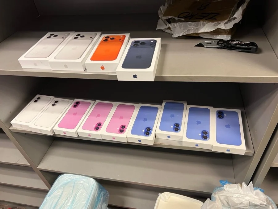 Oduzeto dva miliona tableta, skupocjeni mobilni telefoni, medicinski alkohol