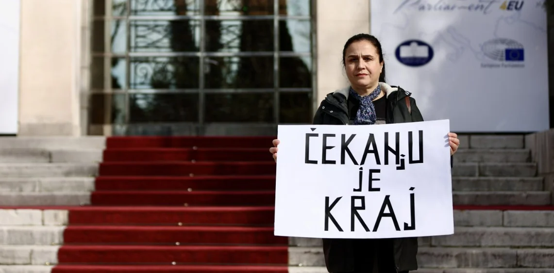 Krgović odustala od štrajka, nijedna majka nije došla da je podrži