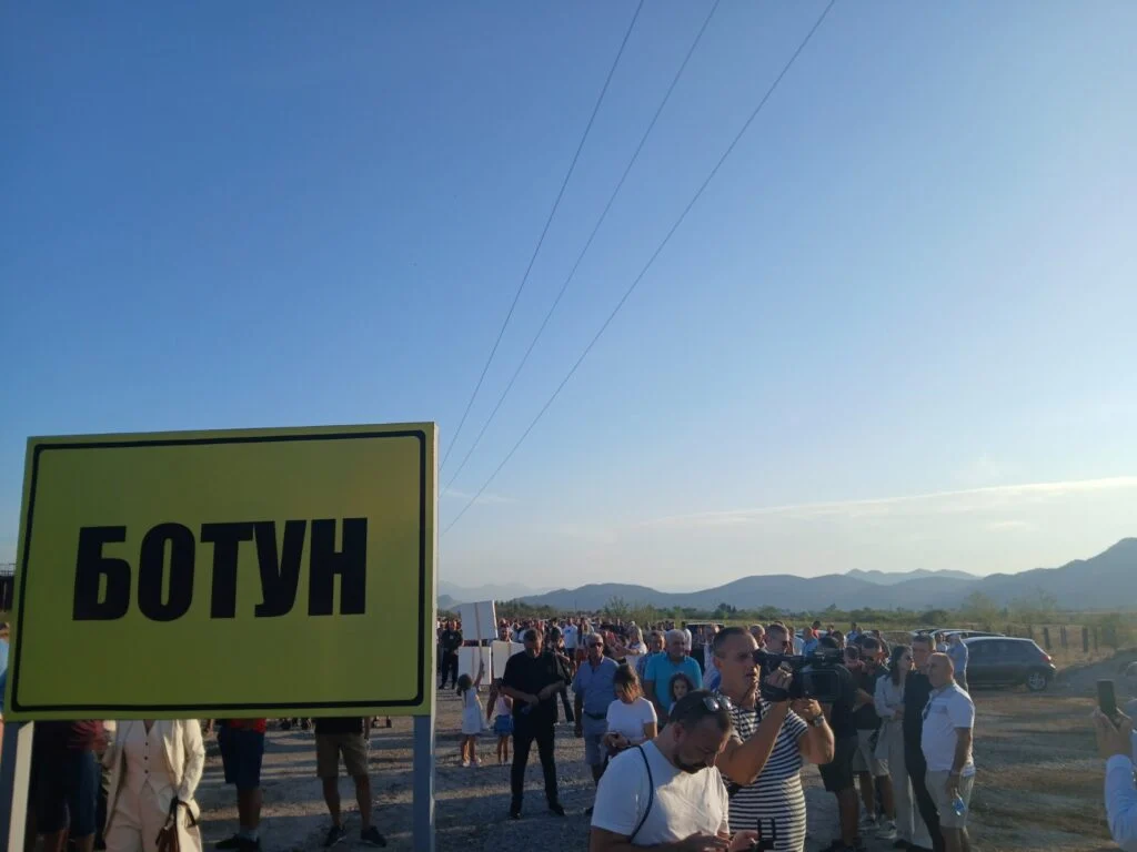 Botunjani najavili radikalizaciju protesta od ponedjeljka, Knežević: Borba tek počela, cilj DNP-a pad vlasti u Podgorici