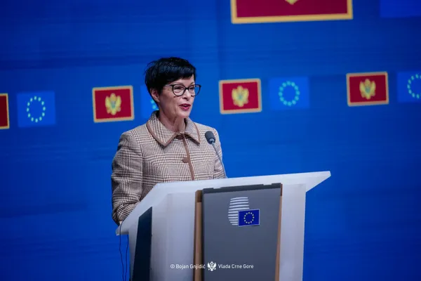 Kos: EK u završnoj fazi pripreme ugovora za pristupanje Crne Gore EU