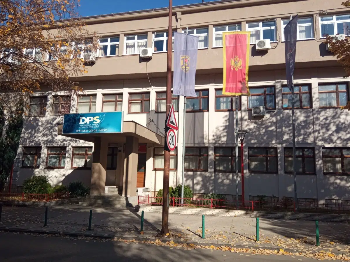 Zgrada "Komiteta" vraćena u vlasništvo države i opštine