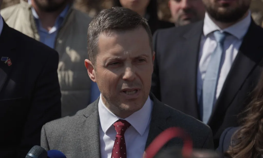 Mujović: Velje brdo da bude primjer humanog naselja, da nam se ne ponove Ljubović, Gorica C i Siti kvart