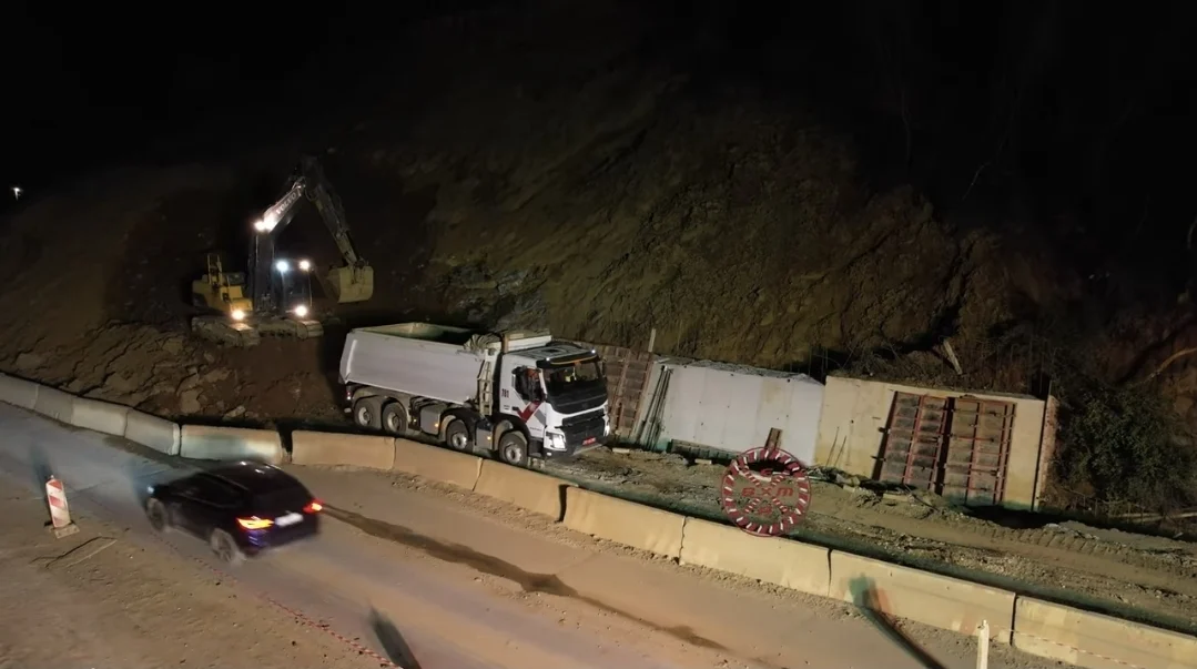 Noćni radovi na Bulevaru Tivat–Jaz prilagođeni mještanima (VIDEO)
