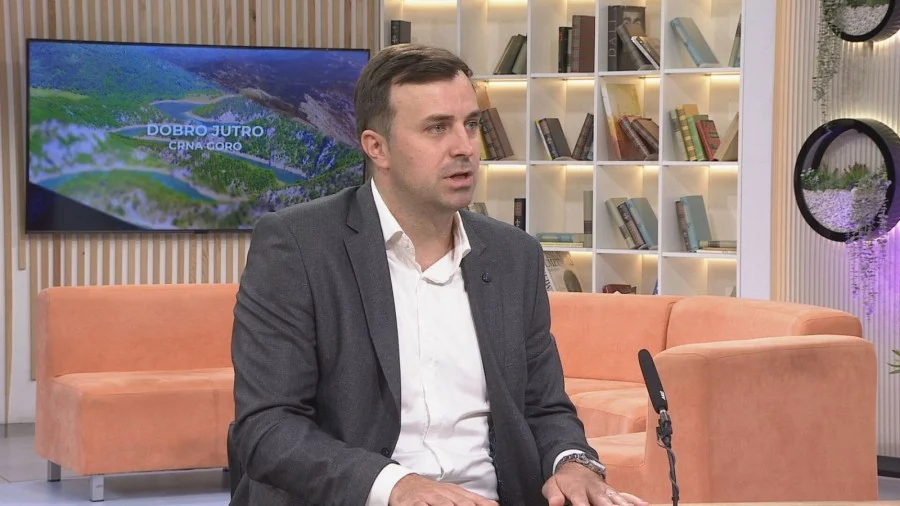 Striković: Bez dogovora o smanjenju akciza, korekcije cijena goriva raditi na sedam dana
