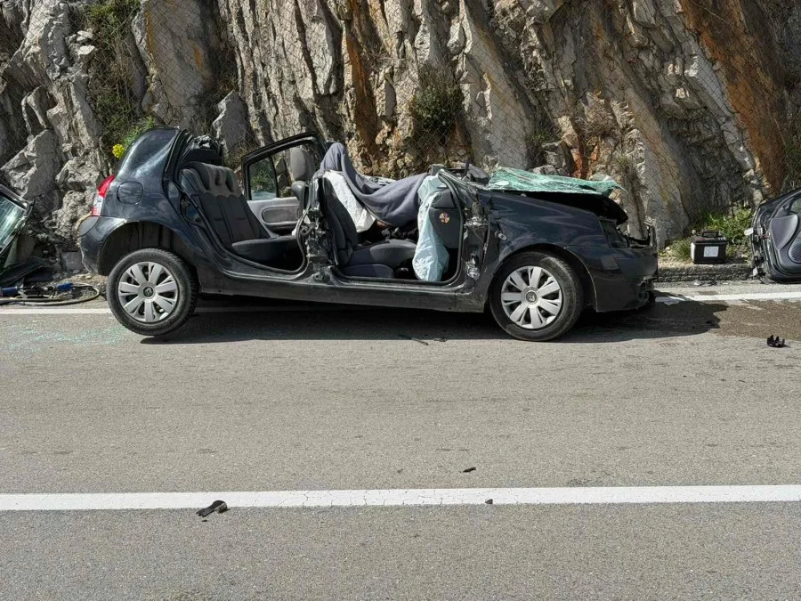 Težak udes, poginula jedna osoba, više povrijeđenih