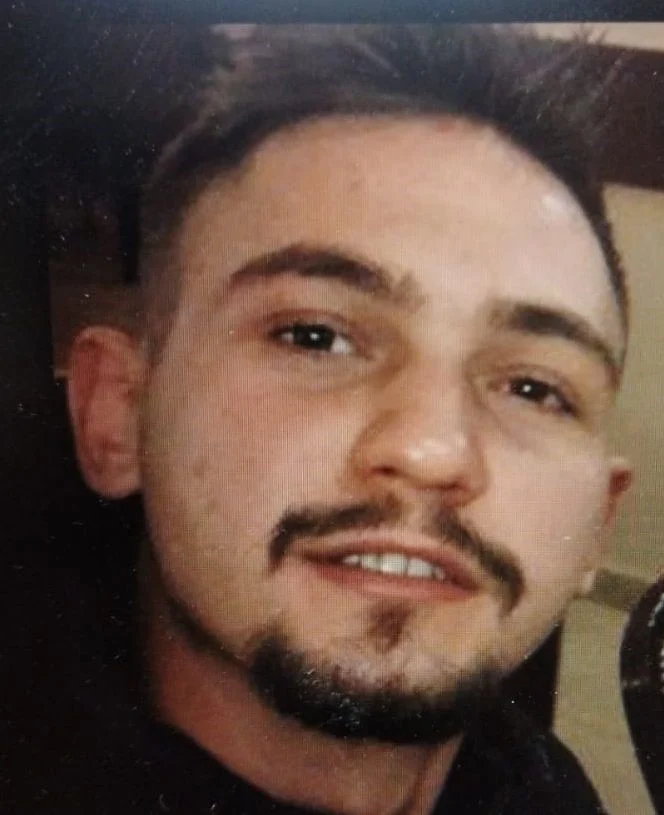 FOTO: Ovo je osumnjičeni za trostruko ubistvo u Podgorici, ukoliko ga vidite javite policiji