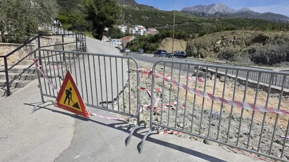 Instalacije “zakočile” izgradnju pristupne saobraćajnice za novu autobusku stanicu u Igalu