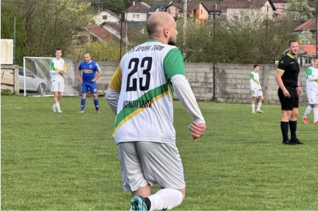 Fudbaler Dejan pobijedio rak i vratio se na teren: U povratničkoj utakmici postigao dva gola