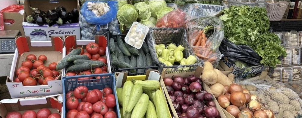 Horor cijene na najskupljoj pijaci u CG: Paradajz i krastavci po 5 eura, kilogram boranije 8 eura