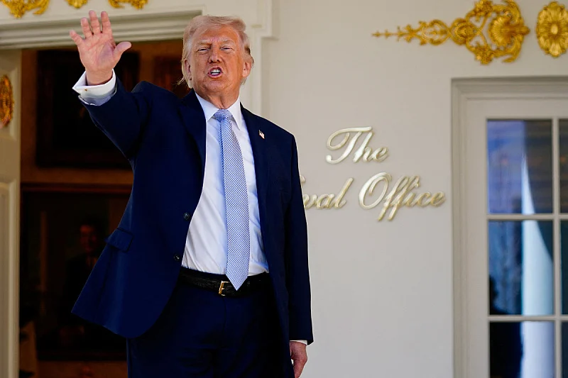 Dogovoreno primirje između SAD-a i Irana: Otvara se Hormuški moreuz, Amerika obustavlja napade