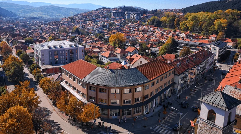 Pljevlja: Dijete teško povrijeđeno, palo sa visine od oko deset metara