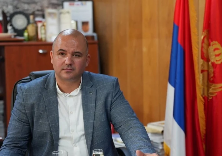 Vraneš: Najoštrije demantujem da sam od policije tražio da odobri koncert Baje Malog Knindže