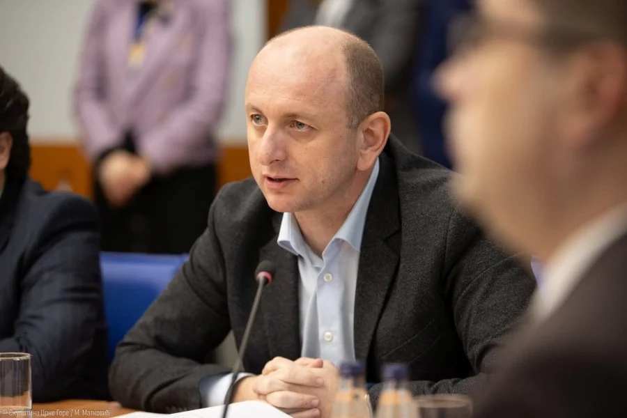 Knežević: Žao mi je što sam Spajiću pokvario plan da ukrade 300 miliona eura građana Podgorice