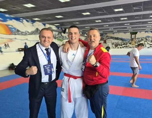 Druga medalja za crnogorski karate u Frankfurtu - Nemanja Mikulić stigao do bronze
