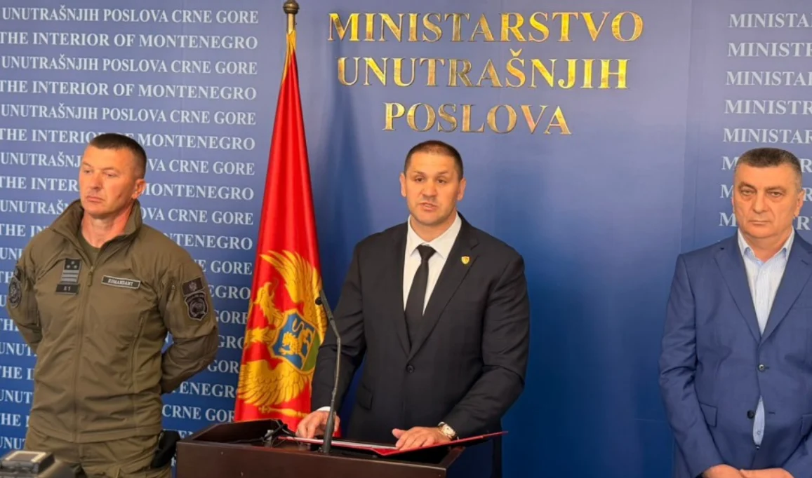 Šćepanović: Procesuirana tri člana kriminalne grupe, nadzirali i pratili policajce u namjeri da osujete akcije
