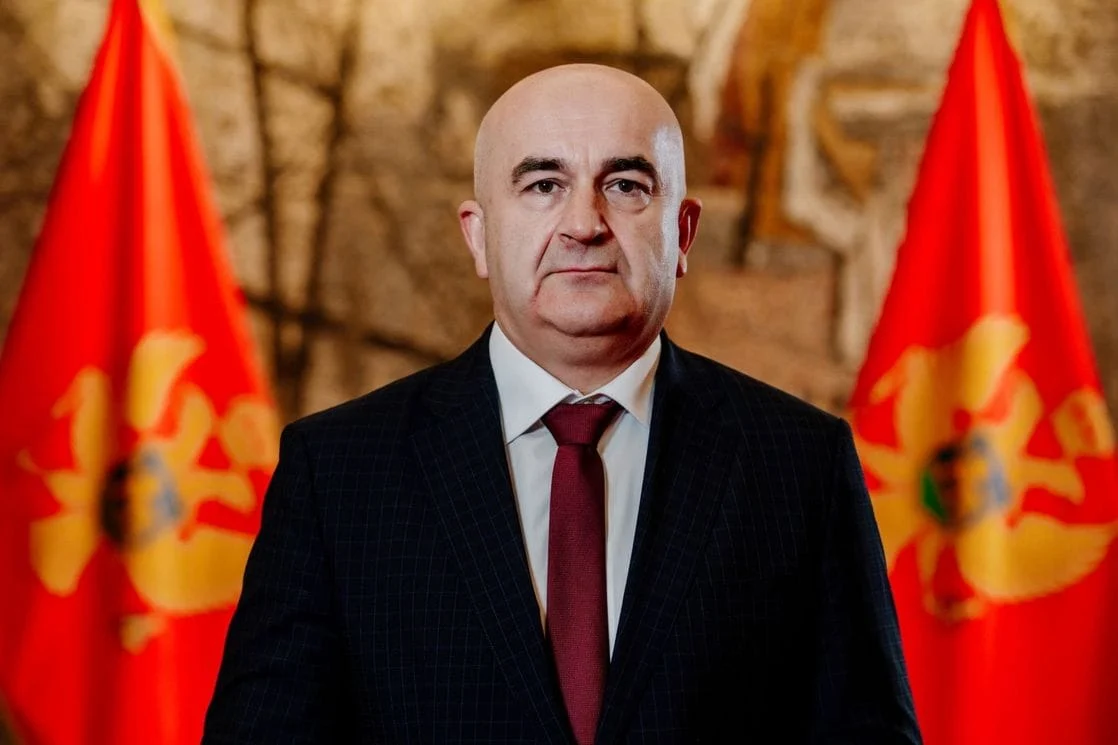 Zbog stanja u mljekarskom sektoru: DPS podnio inicijativu za kontrolno saslušanje Jokovića