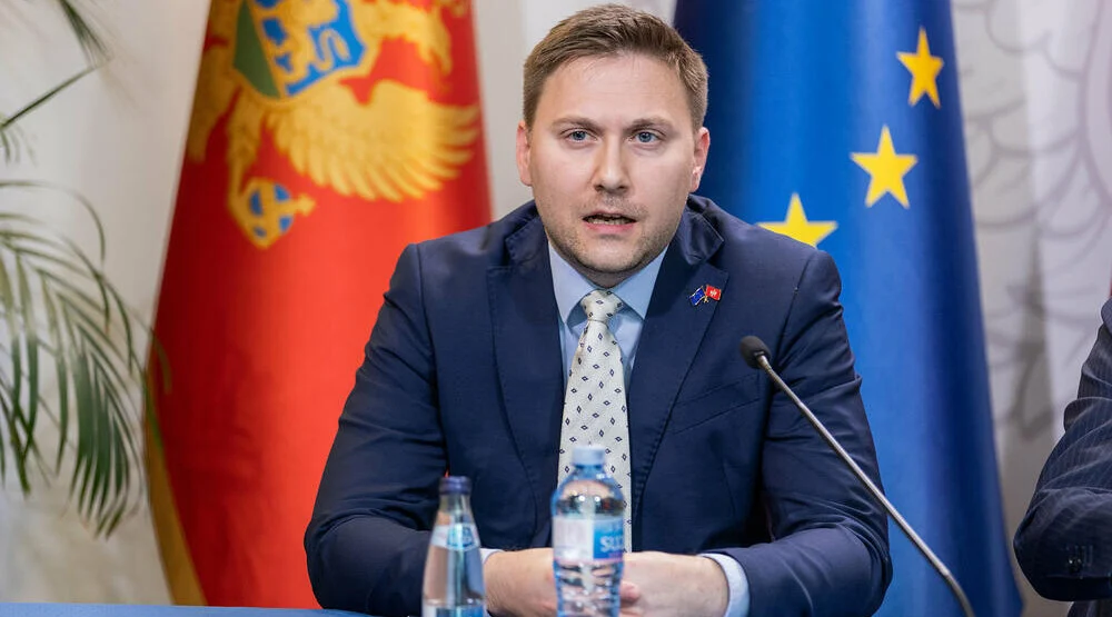 Povećan broj vakcinisane djece, primaju sve obavezne doze