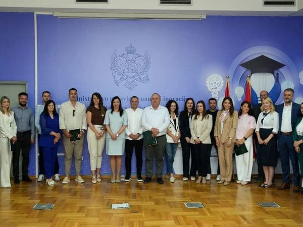 MPNI podržalo 16 projekata- Za popularizaciju nauke, istraživanja i inovacija među mladima 50.000 eura