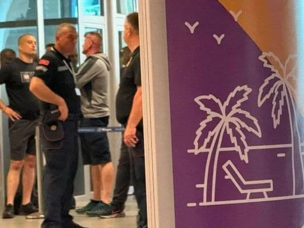 Dizdarević o ćaci putnicima: Bahatost i pokušaj poniženja Crne Gore