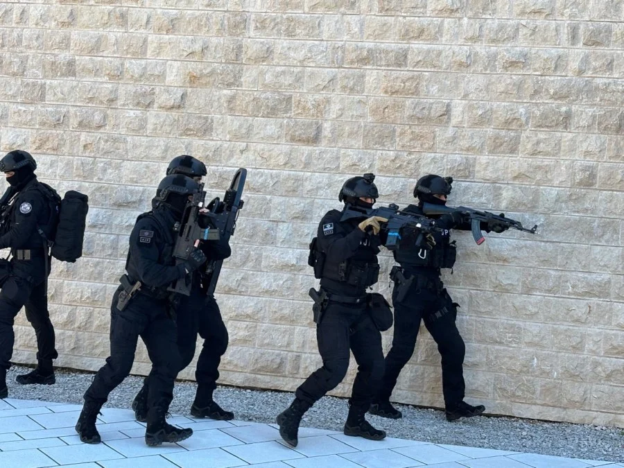 U toku hapšenja po nalogu SDT-a, među osumnjičenima i pripadnik Uprave policije