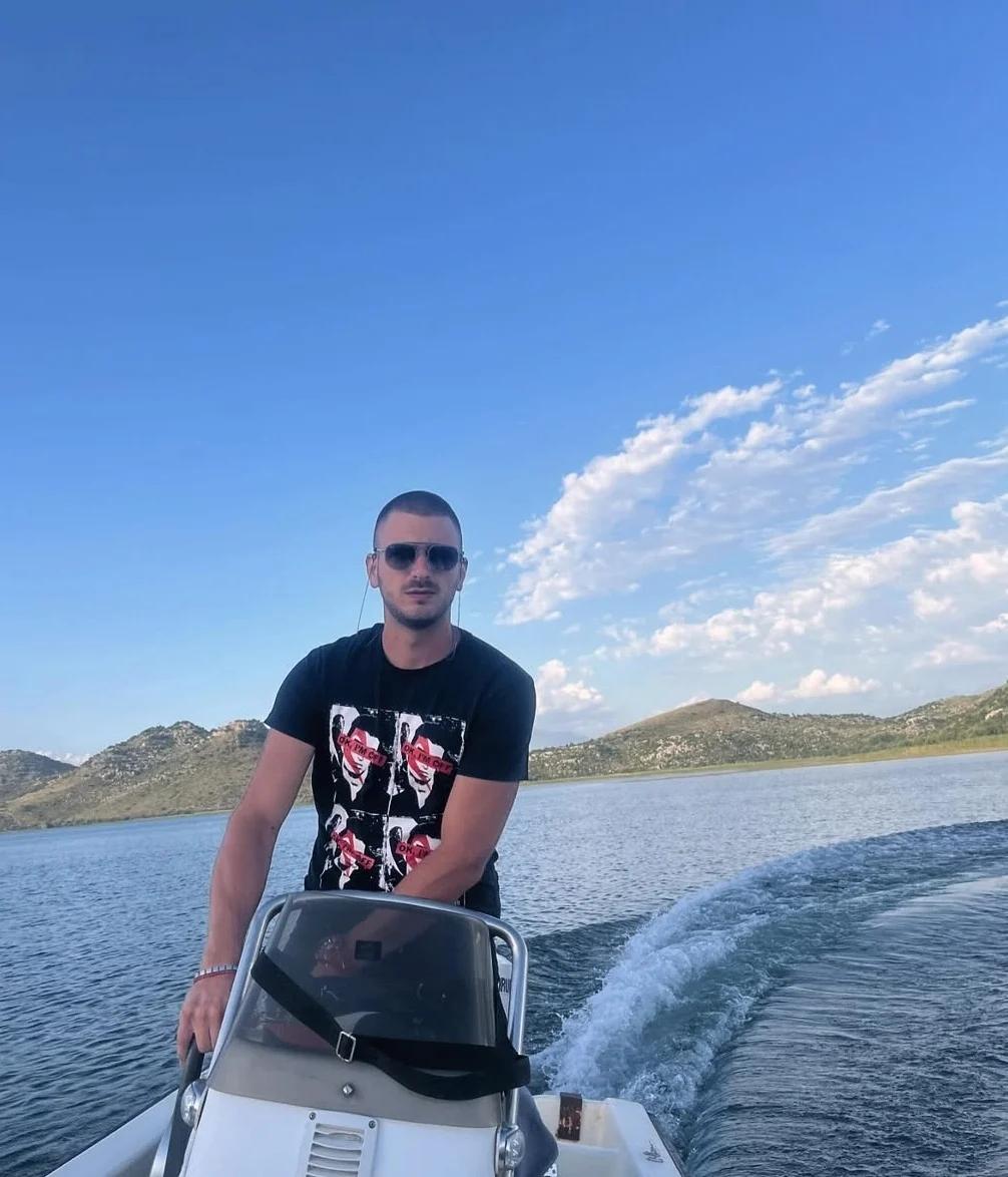 HEROJ - Lazović prvi pritekao u pomoć povrijeđenom motociklisti: Mladiću zaustavljao krvarenje do dolaska Hitne pomoći