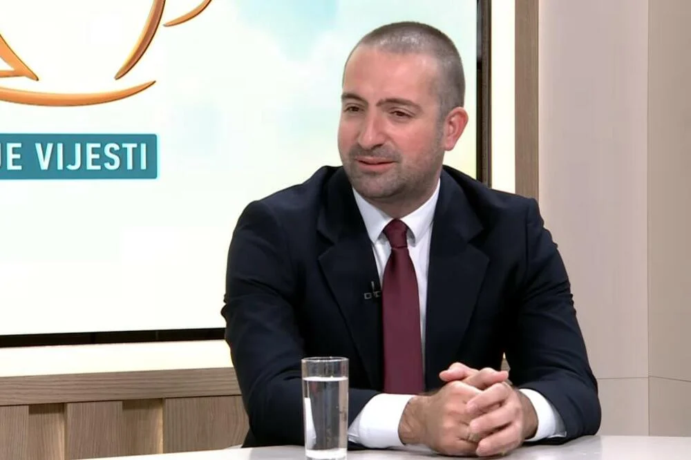 Nišavić: Nemam informacije da se moja smjena uopšte razmatra