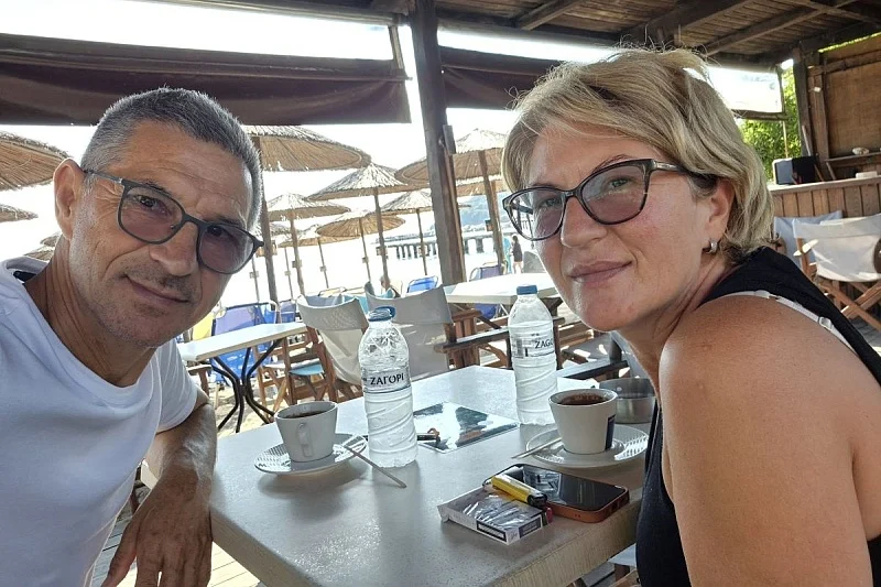 Oglasila se supruga državljanina Srbije koji je zamalo ispao iz aviona: Pomislila sam ako umremo, umrijećemo zajedno