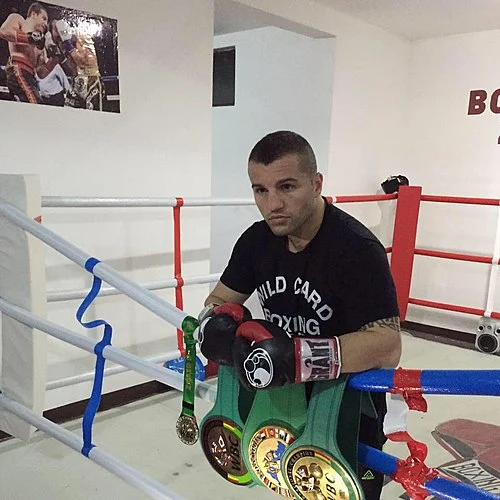 Dejan Zlatičanin ulazi u svijet boksa bez rukavica